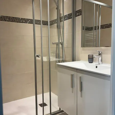 Apartament Fourmimi *